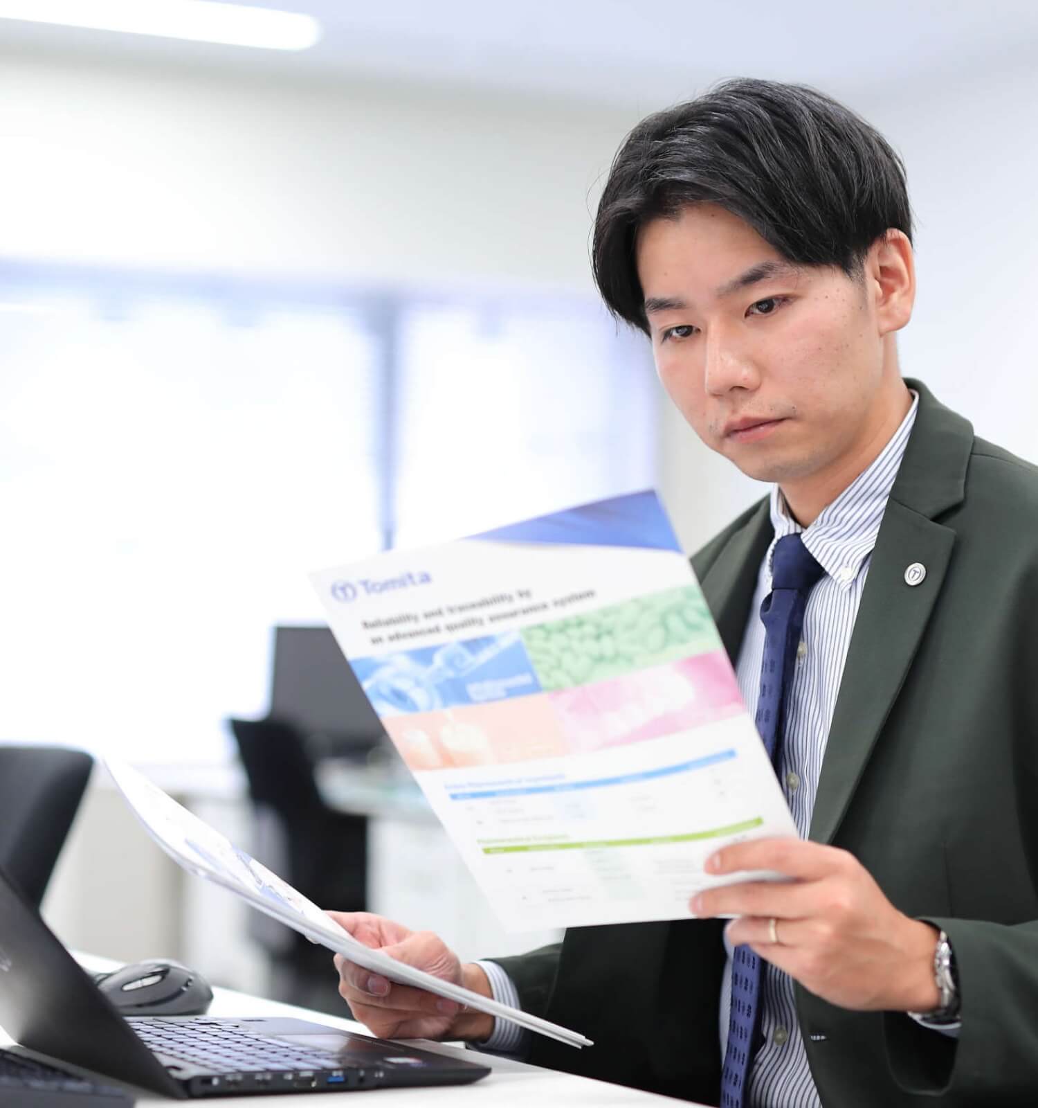 どのようにキャリアを積んできましたか？